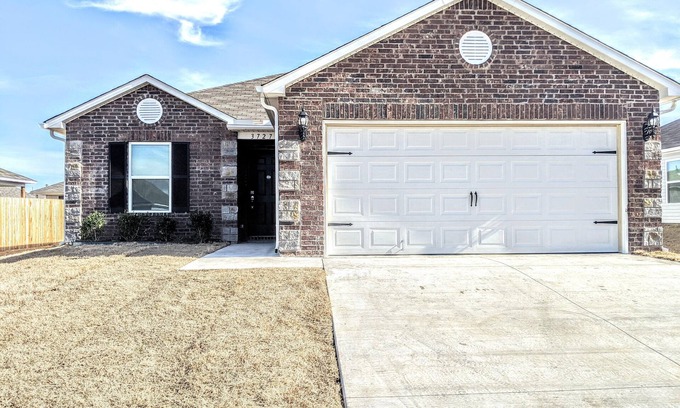 Tulsa House | New construction new neighborhood great location