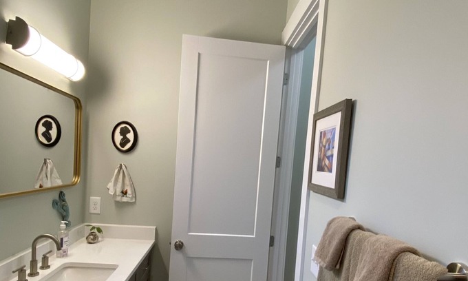 Southwest Raleigh Apartment | New Construction, private entrance studio, laundry, kitchenette, we welcome you!