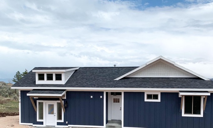 Sweetwater House | New Construction Sweetwater's Bear Lake Coastal Lake House Retreat