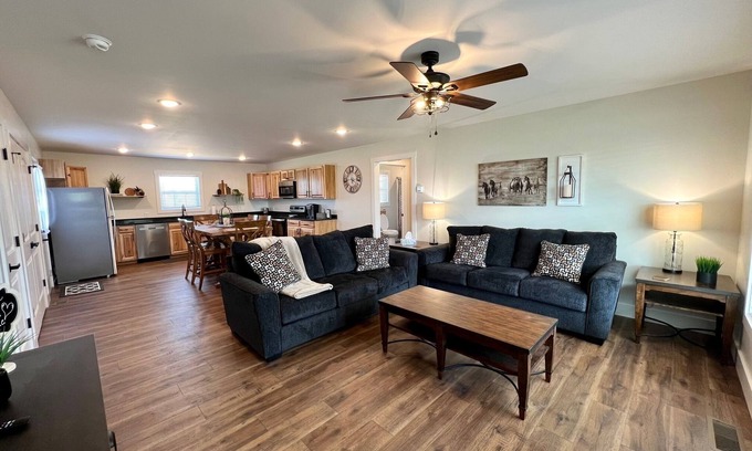 Nancy House | NEW CONSTRUCTION! The Bluegrass Cottage. 1.3 miles to Lee's Ford Marina/Ramp
