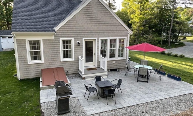 Brewster Apartment | New construction within 1 mile of bay beach and Nickerson Park