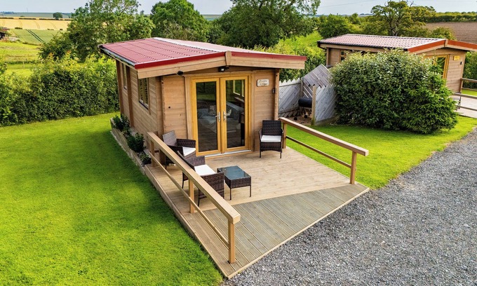 Helperthorpe House | New Cosy Lodge - Self Contained In Rural Location