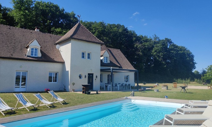 Saint-Martin-d'Auxy House | New cottage of 16 people comfortable