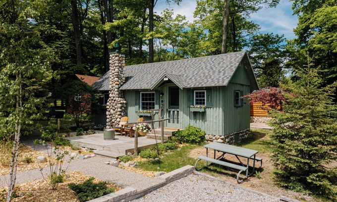 Northport Cottage | NEW cozy cottage a short walk to Northport and Lake Michigan!