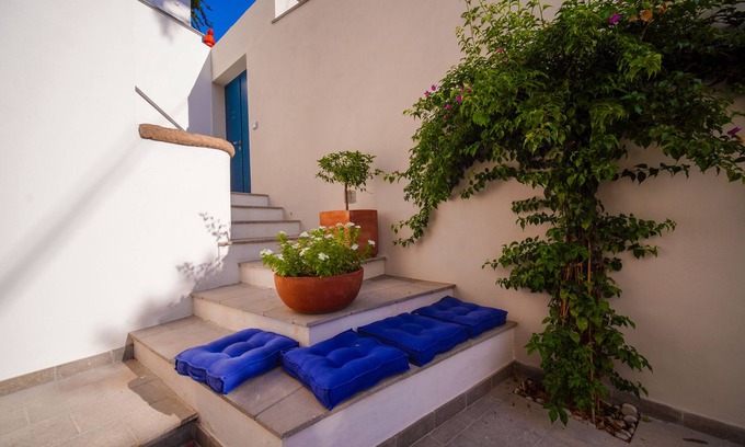 Nerano Villa | New cozy detached villa in the center of the village of Nerano parking space