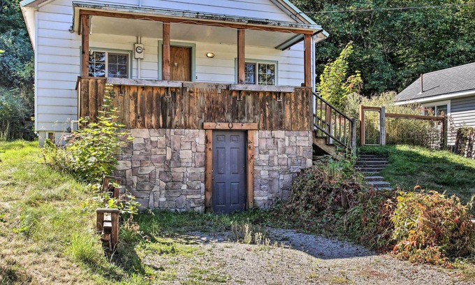 Kellogg House | NEW! Cozy Kellogg Home: 1 Mi to Silver Mtn Resort!