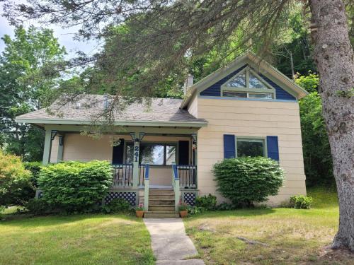 Elberta House | New! Dunes Of Tranquility - Great Location!