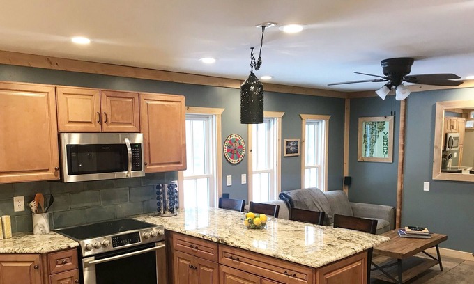 Jamaica Apartment | New entry - The Overlook VT by Stratton Mountain