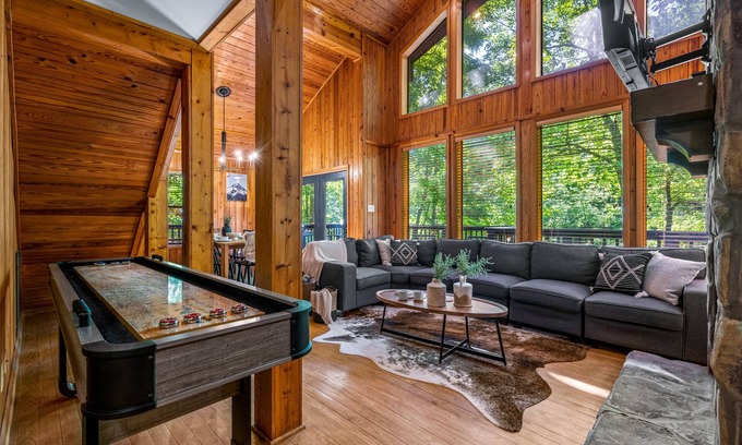 Chalet Village Ski Chalet | NEW Escape to Sugar Chalet: Modern Rustic Retreat