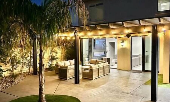 Indio House | New everything, stunning high end villa, gated