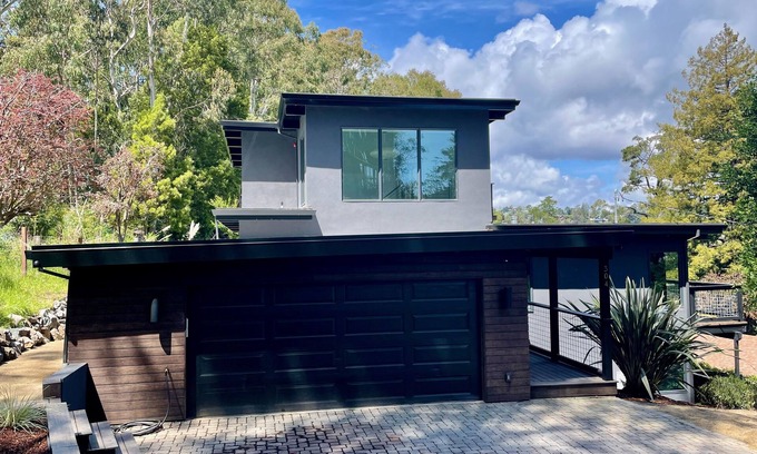 Tamalpais-Homestead Valley House | New Family Friendly Home in Mill Valley
