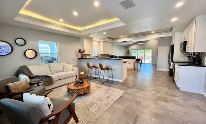 Indian Beach Sapphire Shores House | New! Fully Renovated Sarasota Home