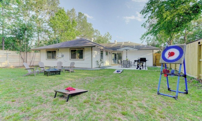 Houston House | New Galleria Home - Sleeps 10