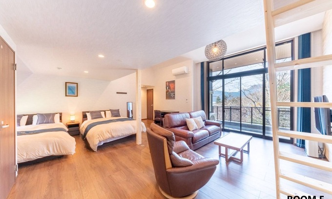 Hakone House | New Hakone VILLAF Westernstyle room 5548 L/Ashigarashimo-gun Kanagawa