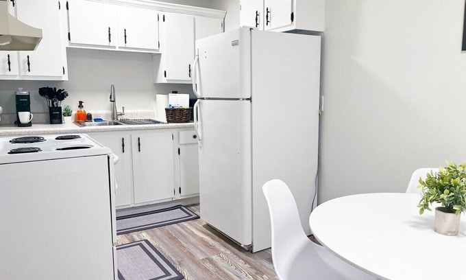 Canton Apartment | *New* Hall of Fame Apt! - 7 Min Walking Distance