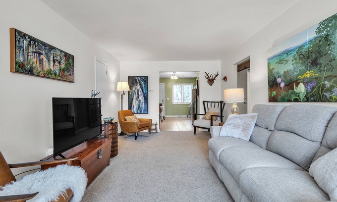 Ellis Historical District Condo | NEW! Harbor Hideaway - Walk to Beach, Dining & Downtown