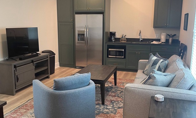 Heights House | NEW! Heights private garage apartment!