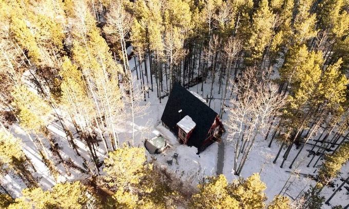 Evergreen Cabin | *NEW* Hidden Ruby A-Frame