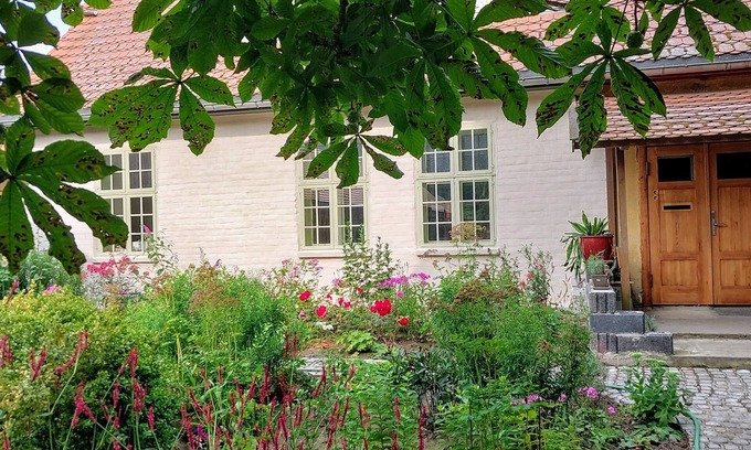 Drechow Apartment | New! Historic vicarage near the Baltic Sea