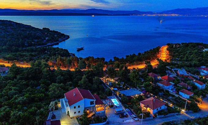 Rogac Villa | New holiday home with great view, pool! 6 units,island Šolta,Croatia (16 guests)