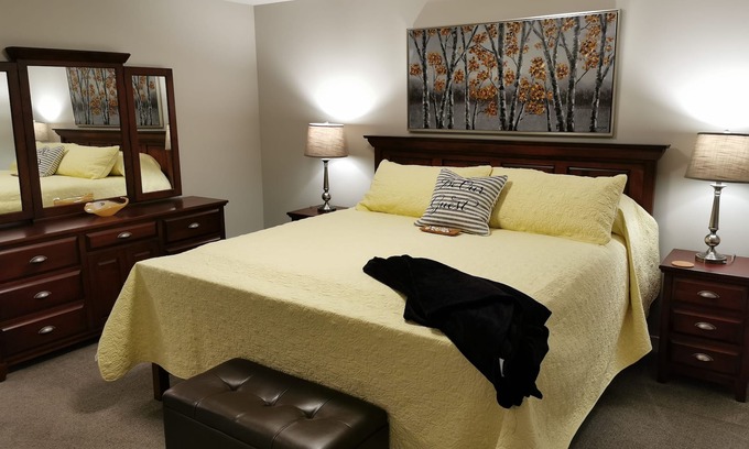 Saskatoon Downtown House | New Home for Business Exec, Professional or Family - Close to U of S and RUH