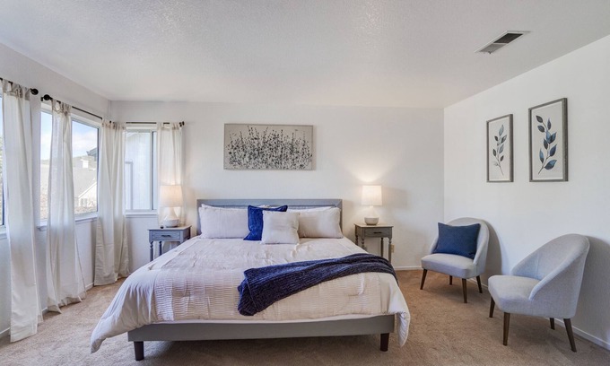 Windsor House | New home near Healdsburg!