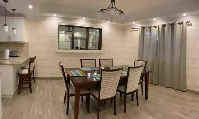 Merlin Bay Condo | New Horizons
