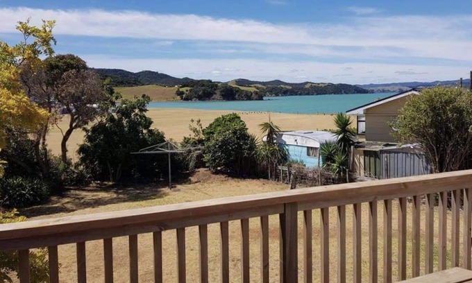 Whangaruru House | New: House & Cabin steps from the beach, with space and privacy for two families