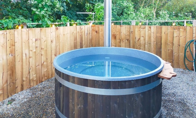 Crimdon Cottage | New in 2021. A quirky pod with one double and shower room.