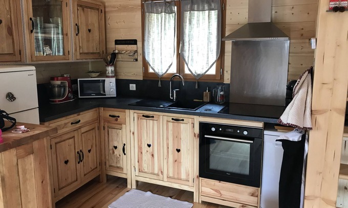 Caille Ski Chalet | NEW INDIVIDUAL CHALET