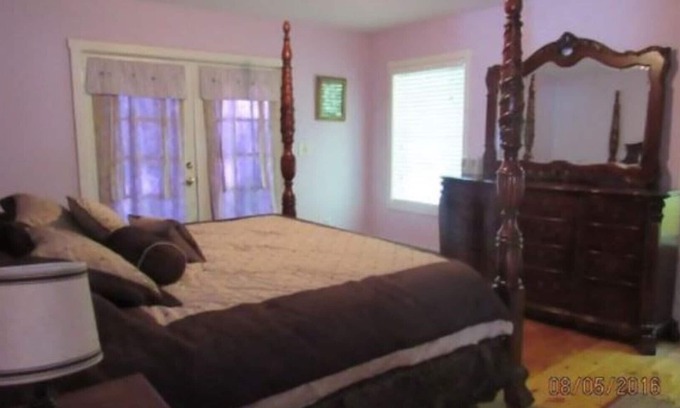 Ossipee House | New Inflation Fighting Rate, PET Friendly