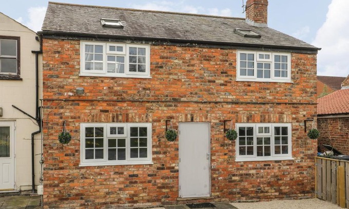 Tholthorpe Apartment | New Inn Apartment