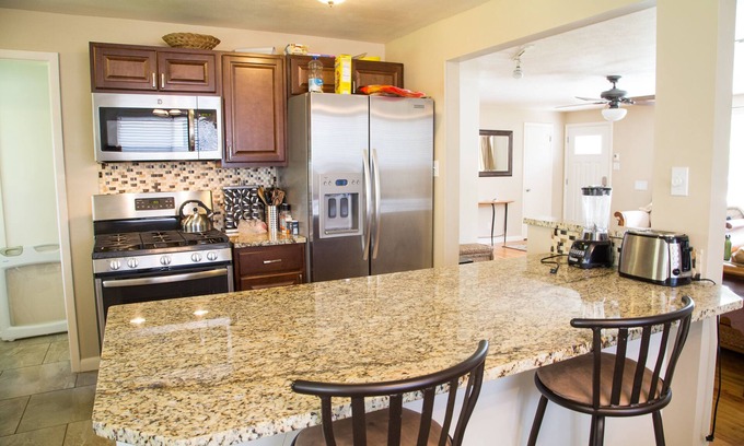 Broomfield House | New Kitchen, Room For The Whole Family - Near 1st Bank Center