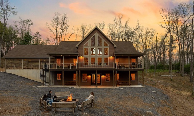 Huntingdon House | NEW - Knotty Pine - Raystown Lake