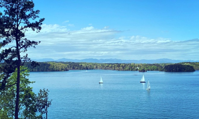 Seneca House | NEW! Lakefront Covered Dock Best View on the Lake Privacy!