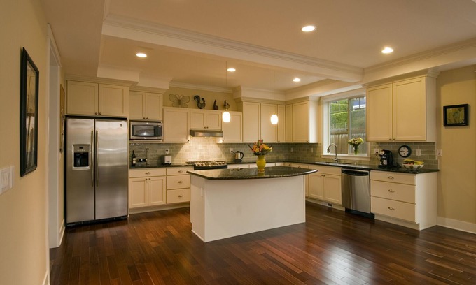 Seaview House | New, large, spacious***Luxury Home***Great Location!!