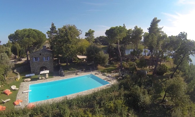 Canale-di-Verde House | NEW. Large traditional Corsican property, feet in fresh water .
