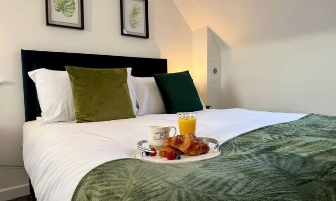 Birstall House | New Listed | 20%OFF — Family|WIFIParking|Sleeps13