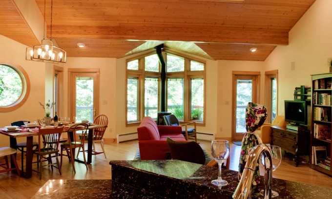 Dunes City House | *NEW LISTING* Beautiful Lake Front Home w/Hot Tub. Close to Downtown Florence and Dunes