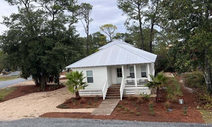 Carrabelle House | NEW LISTING! - Brand new 4BR/2BA ,100 steps to the beach!