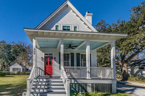 Beaufort House | New Listing - Centrally located Beaufort home