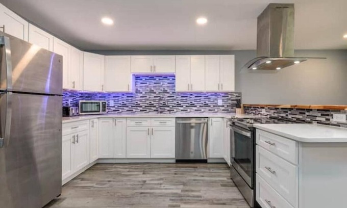 Lacey Apartment | New listing! Cozy, Newly Renovated Duplex