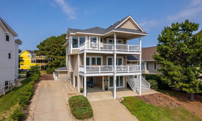 Monteray Shores House | New Listing, Hot Tub, Pool, Sound Side, Distant Ocean Views, Game Room,
