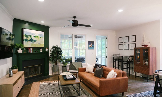 Lake Oconee House | NEW LISTING! Luxury Cottage in Marina Cove - Just Renovated
