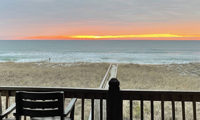 North Carolina Coast Condo | NEW LISTING! OCEANFRONT w/pool, close to boardwalk, amazing views!