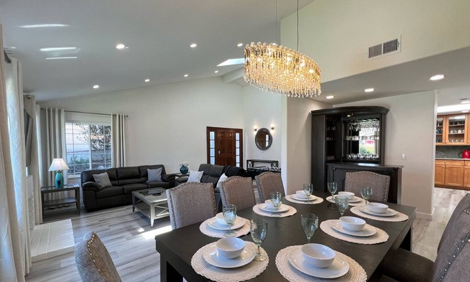 Malibu Canyon House | NEW LISTING! Serenity Oasis Home Away from Home
