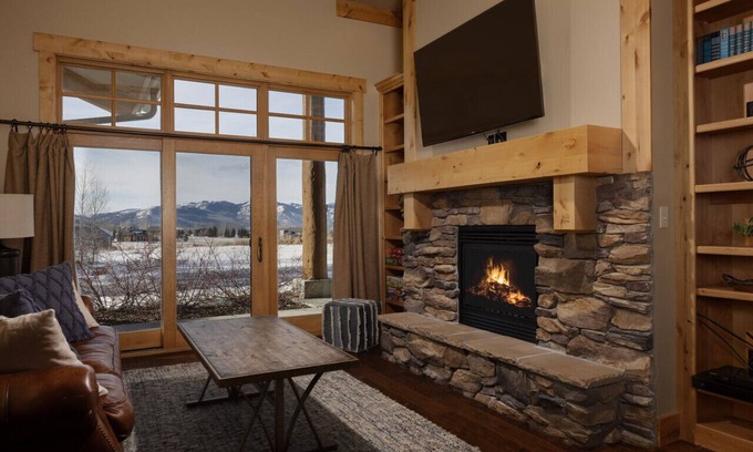 Victor Condo | NEW LISTING Teton Springs Condo with Underground Parking
