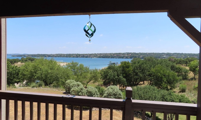 Comanche Point At Point Venture House | New Listing. Waterfront 4 B/R, 3 bath, Townhouse. Sleeps 9. Just renovated.