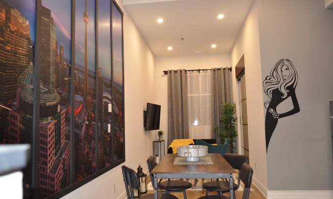 Financial District Condo | New Loft in famous historical "Graphic Art Building" heart of downtown Toronto