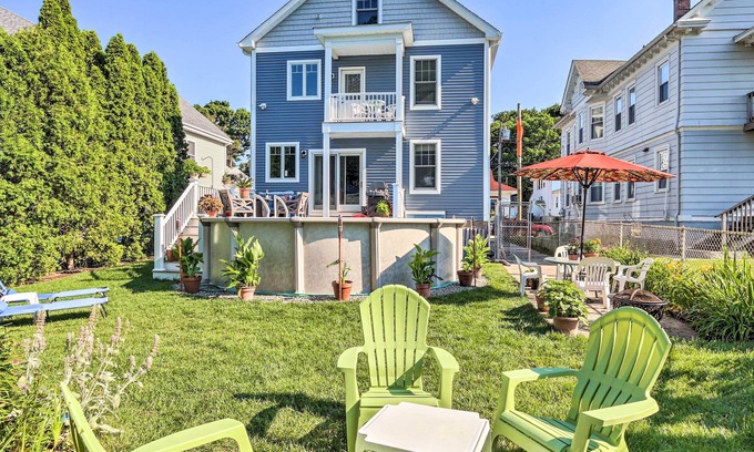 New London Apartment | New London Hideaway Near Beaches & Local Spots!